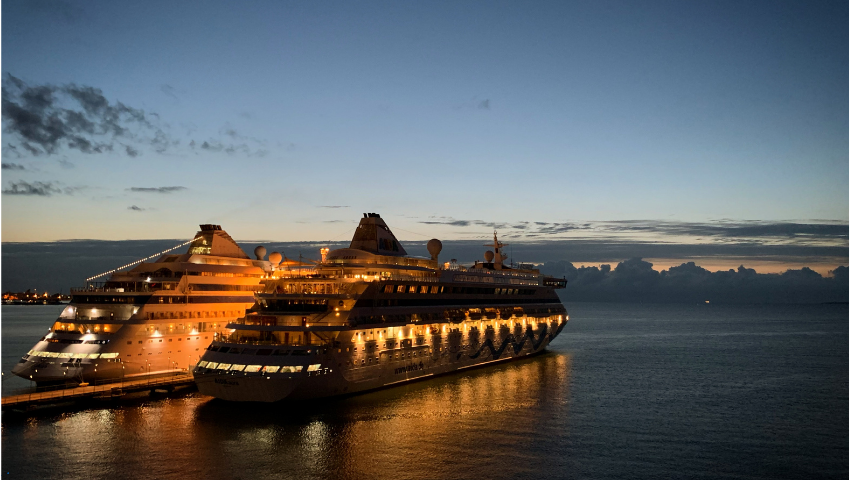 Small Space, Big Impact: Maximizing Design in Compact Vessels